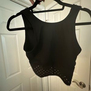 Lululemon black crop top
